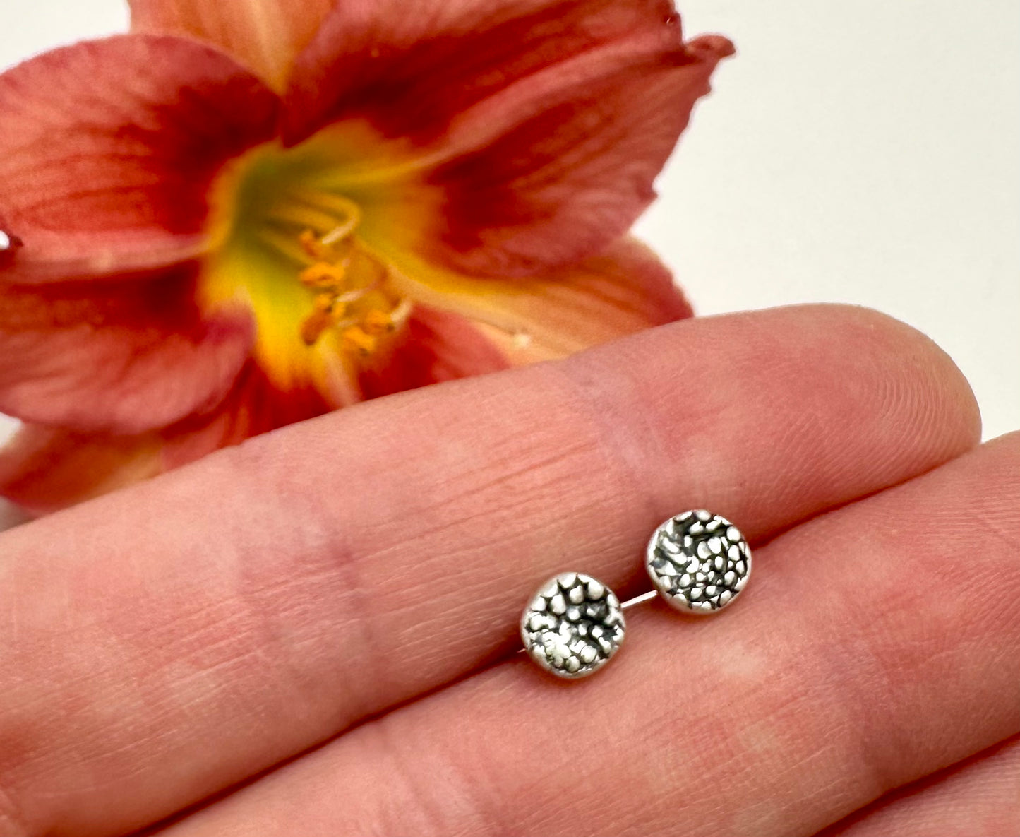 Floret Small Stud