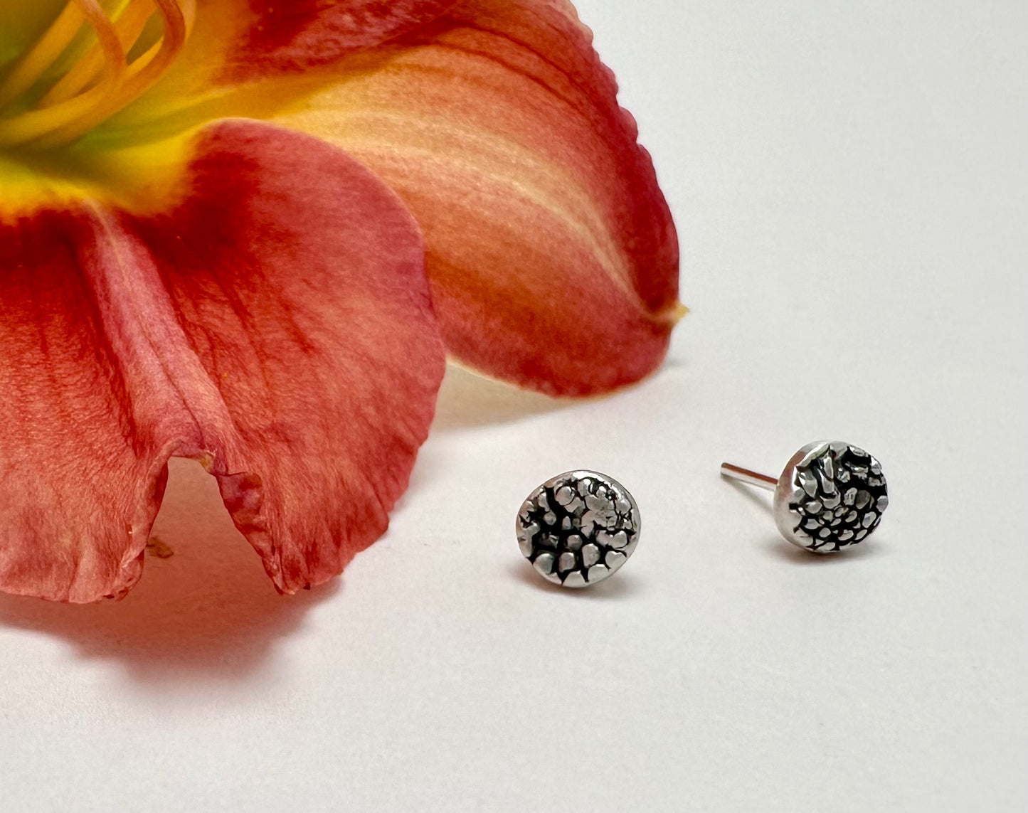 Floret Small Stud